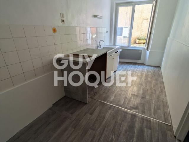 Location appartement 1 pièce studio Vins sur caramy | Ref. 4623