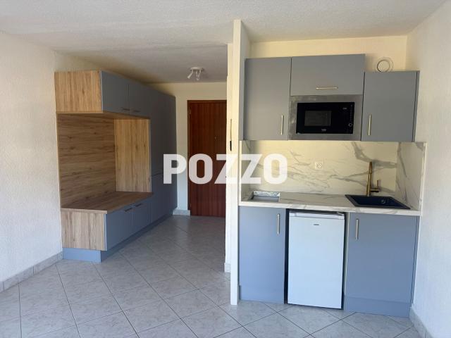 Location Appartement 1 pièce s 21 m2 Meublé de sept à juin Jullouville