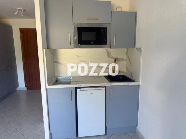 Location Appartement 1 pièce s 21 m² Meublé de sept à juin Jullouville