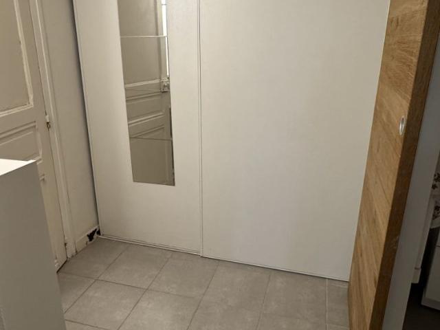 Location Appartement 1 pièce s 24 m²