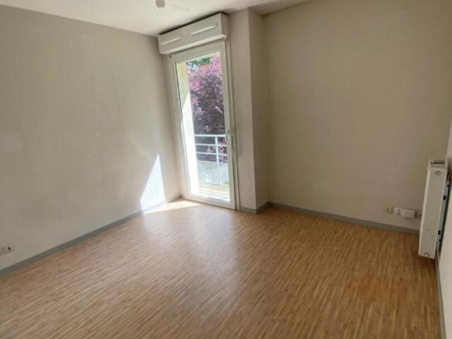 Location Appartement 1 pièce s de 15.39 m2