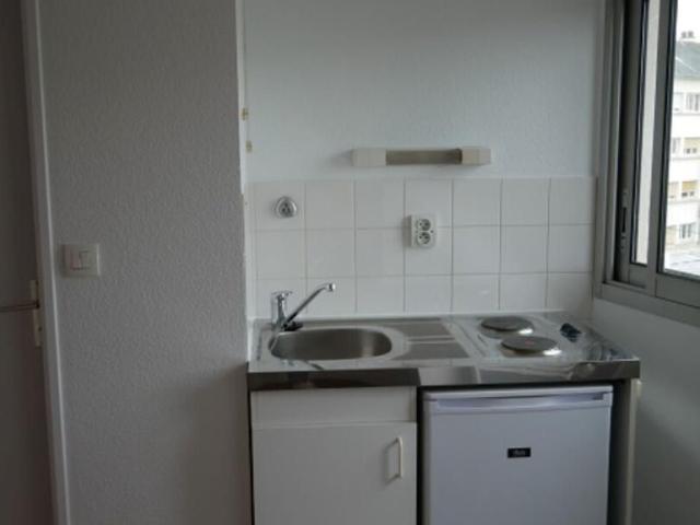 Location Appartement 1 pièce s de 15.99 m2