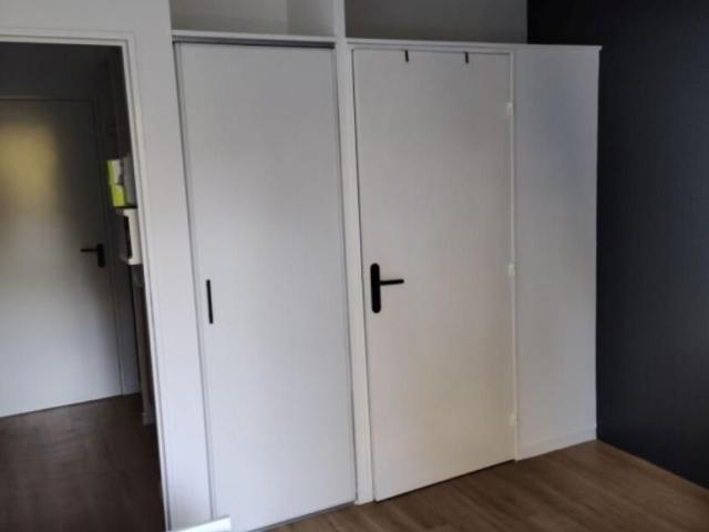 Location Appartement 1 pièce s de 16.44 m2