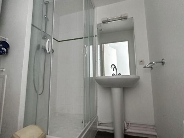 Location Appartement 1 pièce s de 17.19 m2