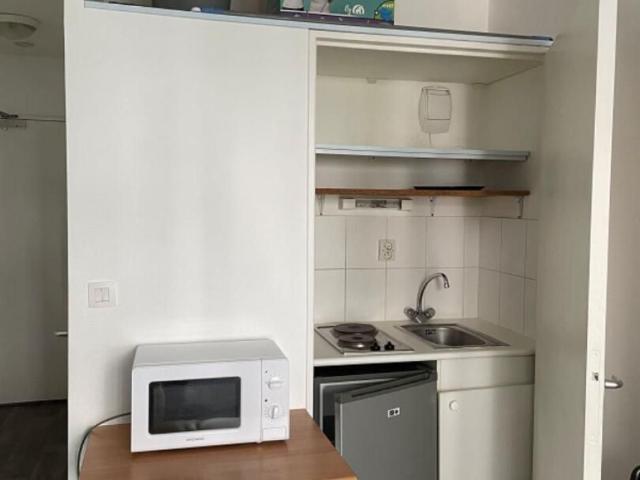 Location Appartement 1 pièce s de 17.1 m2