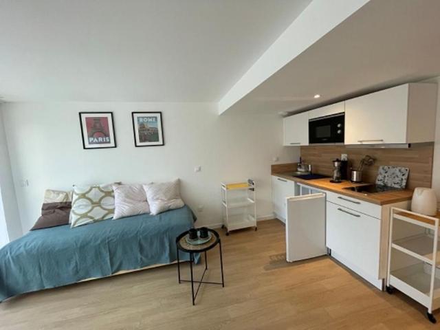 Location Appartement 1 pièce s de 23.82 m2