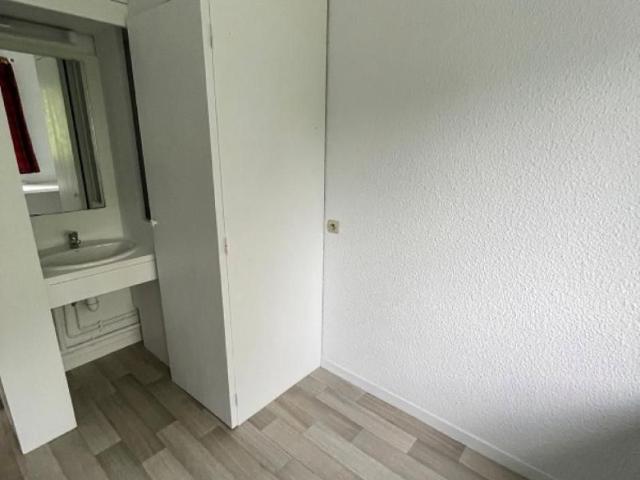 Location Appartement 1 pièce s de 9 m2