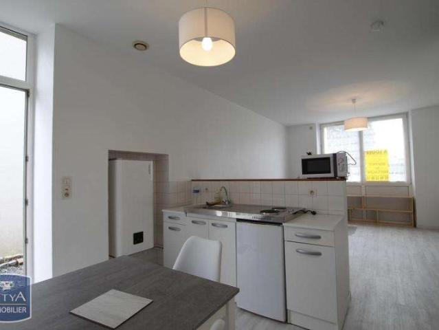 Location appartement 1 pièce Saint Brieuc L'europe, Ginglin, Le Plateau, Zi 22