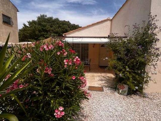 Location appartement 1 pièce Saint Chamas 13