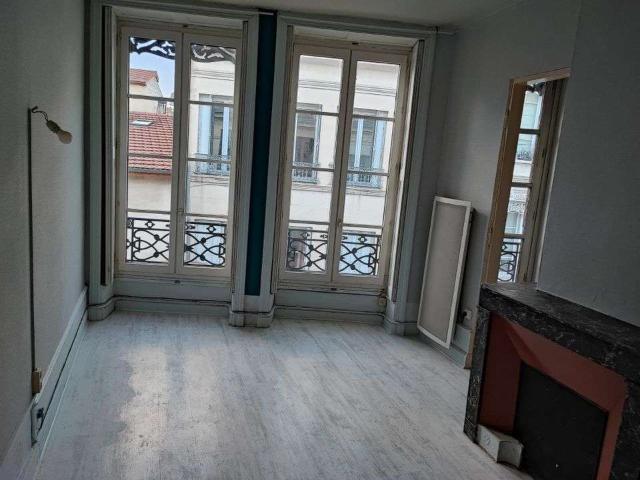 Location appartement 1 pièce Saint Étienne 42