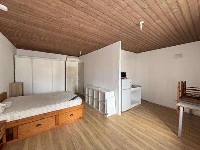Location appartement 1 pièce Saint Georges de Pointindoux 85