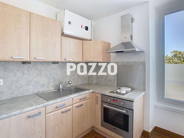 Location appartement 1 pièce Saint Hilaire du Harcouët 50