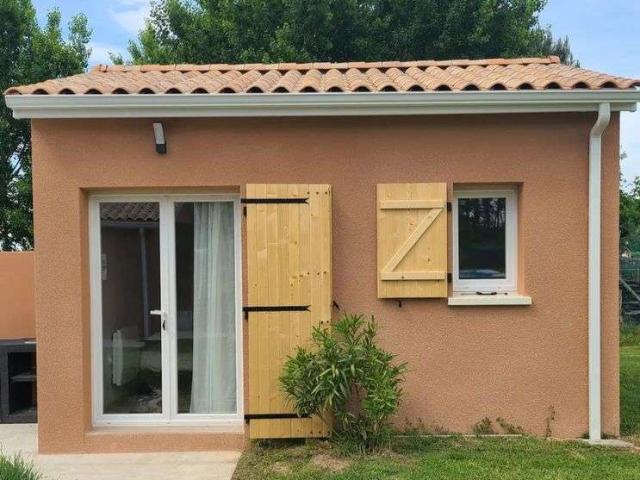 Location appartement 1 pièce Saint Vivien de Blaye 33
