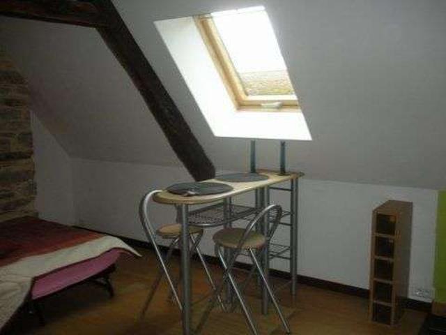 Location appartement 1 pièce Saint Yrieix la Perche 87