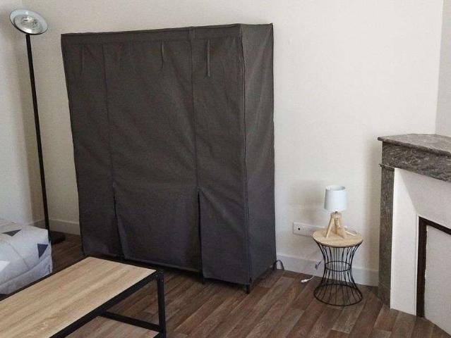Location appartement 1 pièce Saintes 17