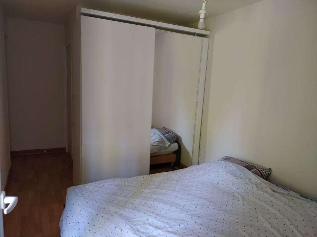 Location appartement 1 pièce Saintes 17