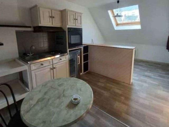 Location appartement 1 pièce Segre 49