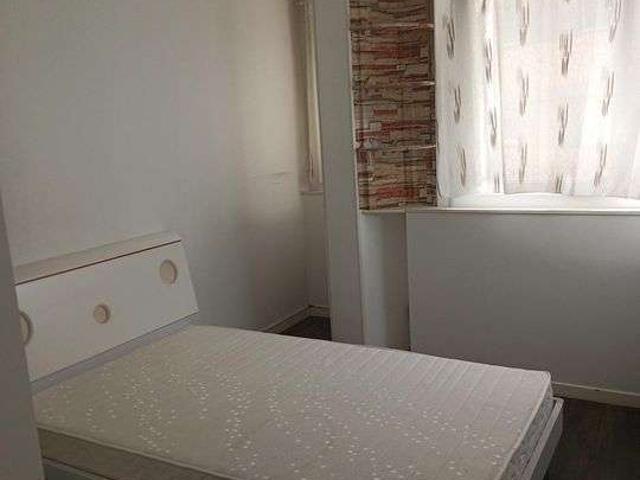 Location appartement 1 pièce Sèvres 92