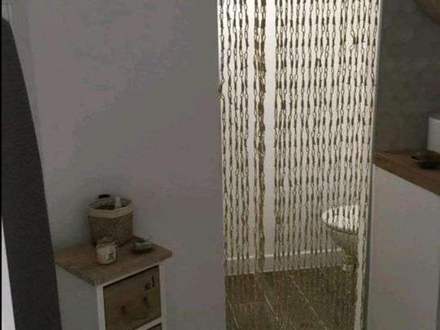 Location appartement 1 pièce Solliès Pont 83