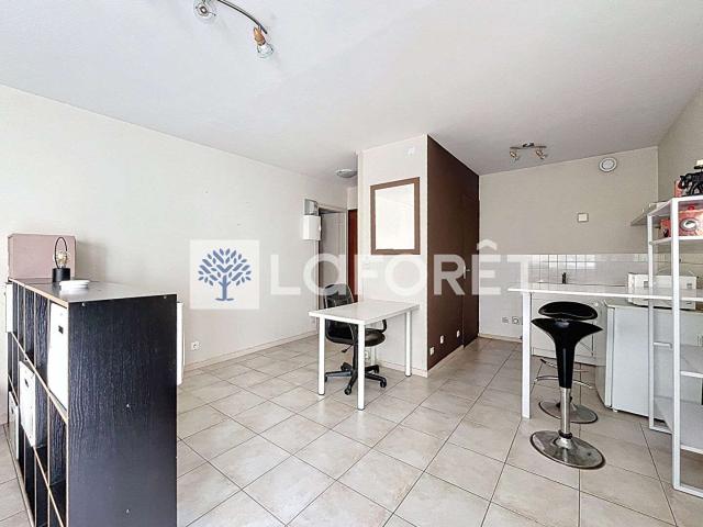 Location appartement 1 pièce Thouars 79