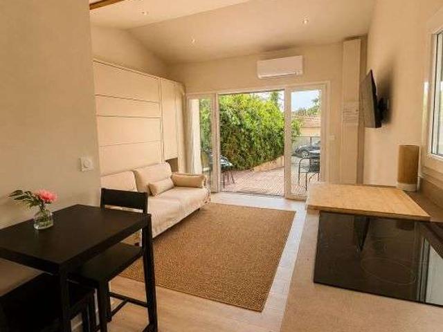 Location appartement 1 pièce Toulon 83