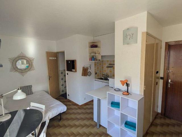 Location appartement 1 pièce Toulon 83