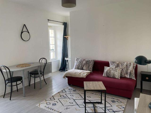 Location appartement 1 pièce Vannes Centre Ville 56