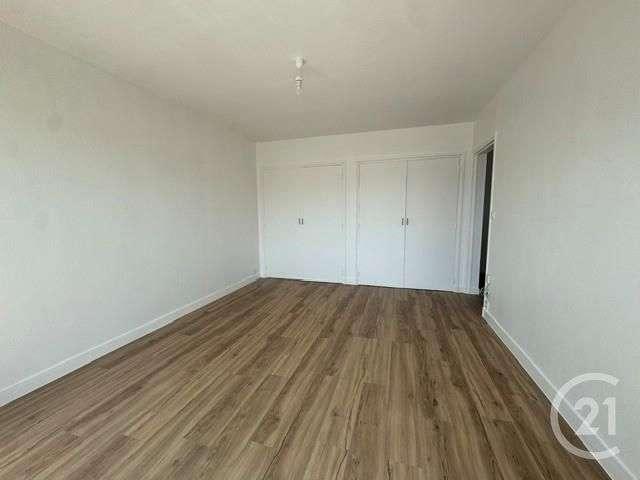 Location appartement 1 pièce Vannes Centre Ville 56