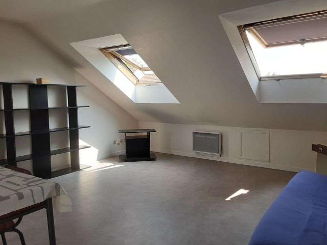 Location appartement 1 pièce Vauréal 95