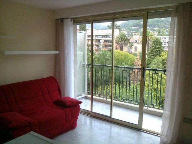 Location appartement 1 pièce Vence 06