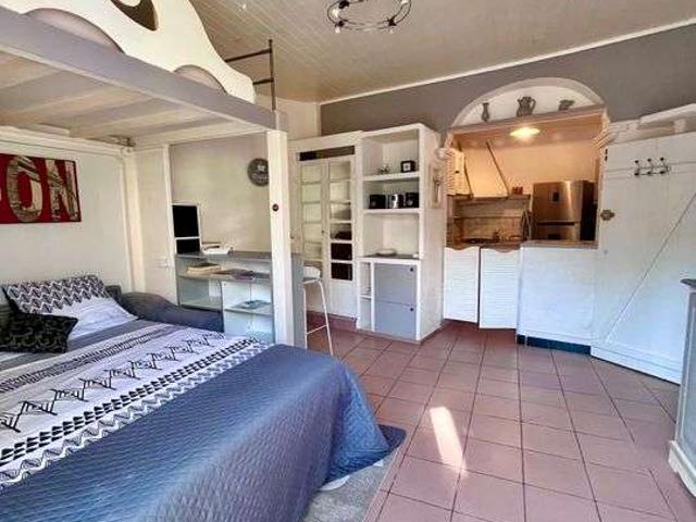 Location appartement 1 pièce Villeneuve Loubet 06