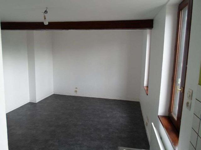 Location appartement 1 pièce Villers Bocage 80