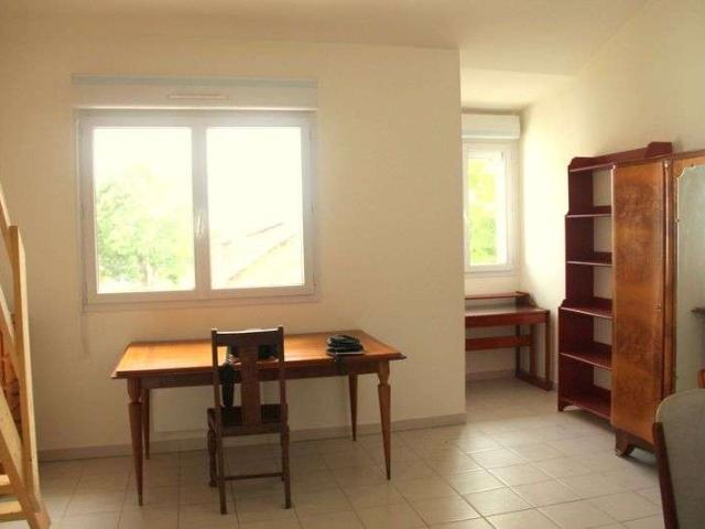 Location appartement 1 pièce Vitry sur Seine 94