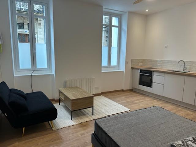 Location Appartement 1 pièce 0 m2 Bordeaux