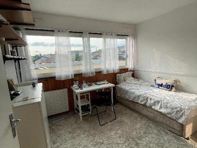 Location Appartement 1 pièce 0 m2 Bordeaux