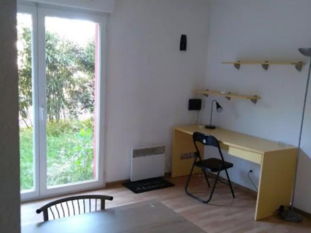 Location Appartement 1 pièce 0 m2 Pessac