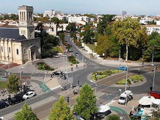 Location Appartement 1 pièce 0 m2 Talence