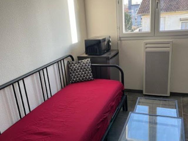 Location Appartement 1 pièce 0 m2 Talence