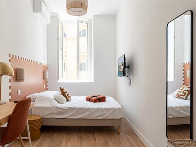 Location Appartement 1 pièce 14 m2 Marseille 1er