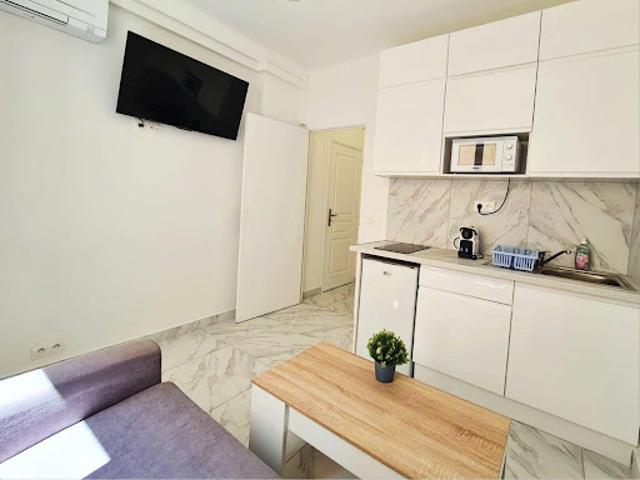 Location Appartement 1 pièce 14 m2 Nice