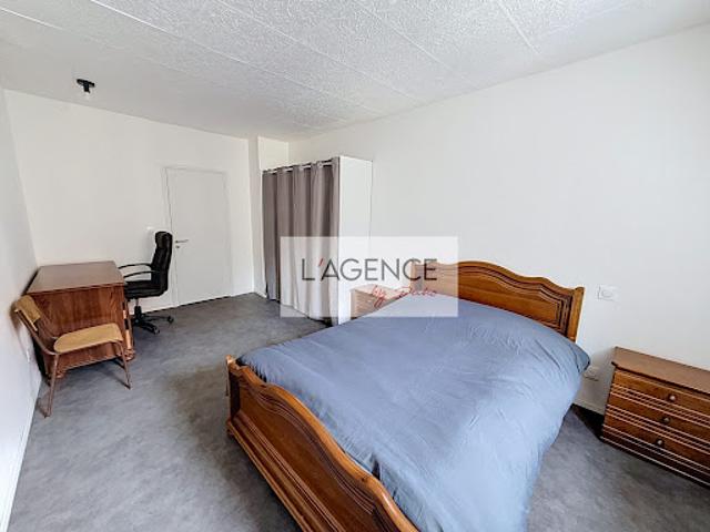 Location Appartement 1 pièce 14 m2 Algrange