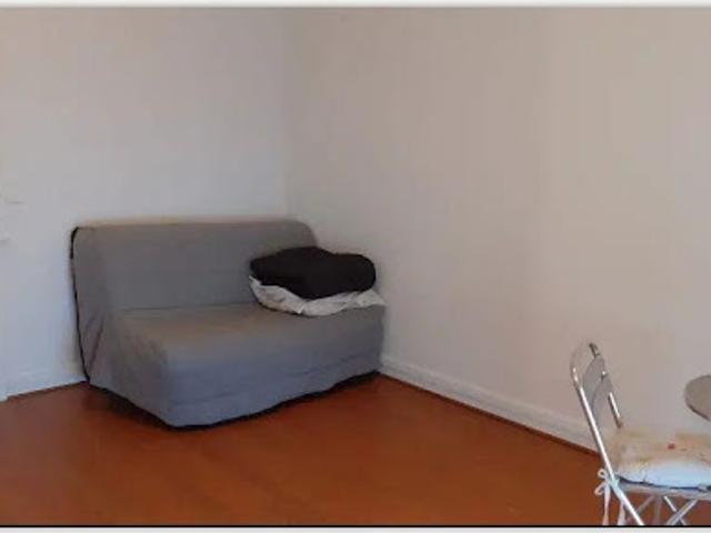 Location Appartement 1 pièce 14 m2 La Varenne Saint Hilaire