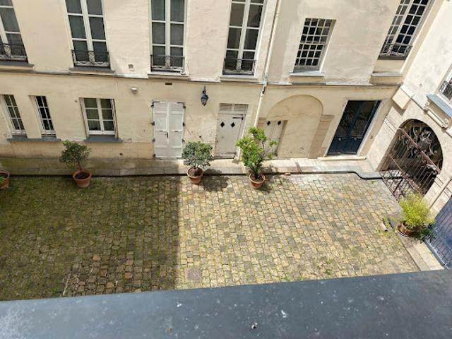 Location Appartement 1 pièce 14 m2 Paris 4ème