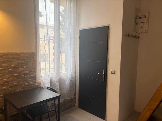 Location appartement 1 pièce, 14.50m², Drancy