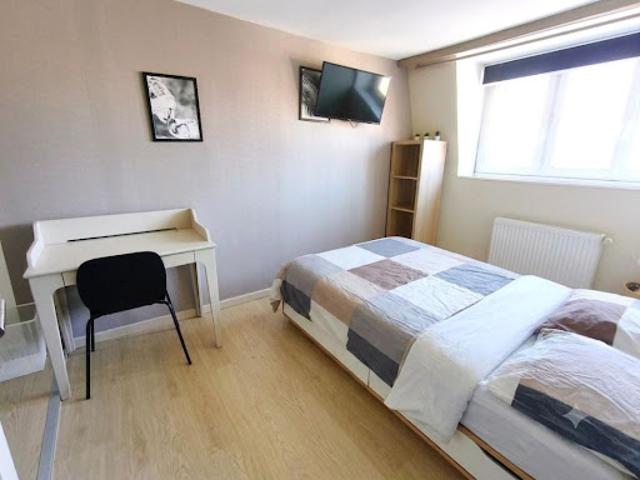 Location Appartement 1 pièce 14.5 m2 Tourcoing
