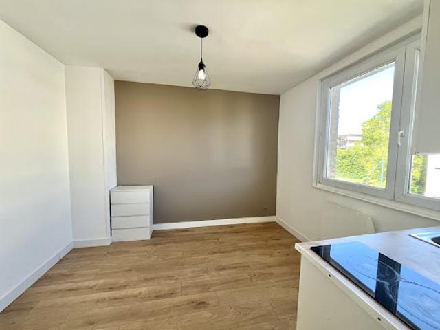 Location Appartement 1 pièce 14.87 m2 Villeneuve d'Ascq