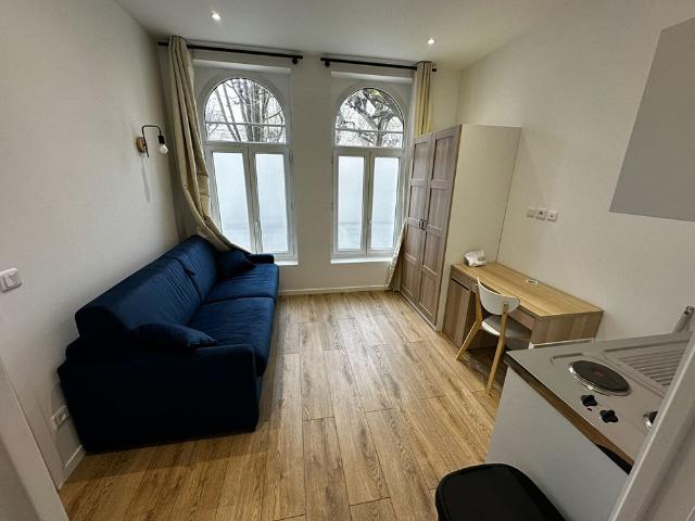 Location Appartement 1 pièce 14m²