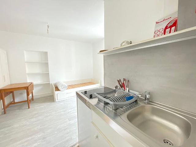 Location Appartement 1 pièce 14m²