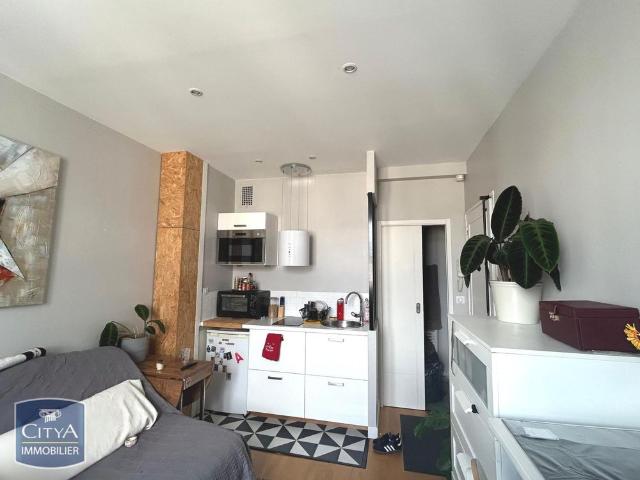 Location Appartement 1 pièce 14m² TOURS 37000