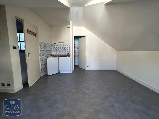 Location Appartement 1 pièce 14m² BLOIS 41000